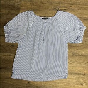 Banana Republic women’s blue & white striped blouse size S/P